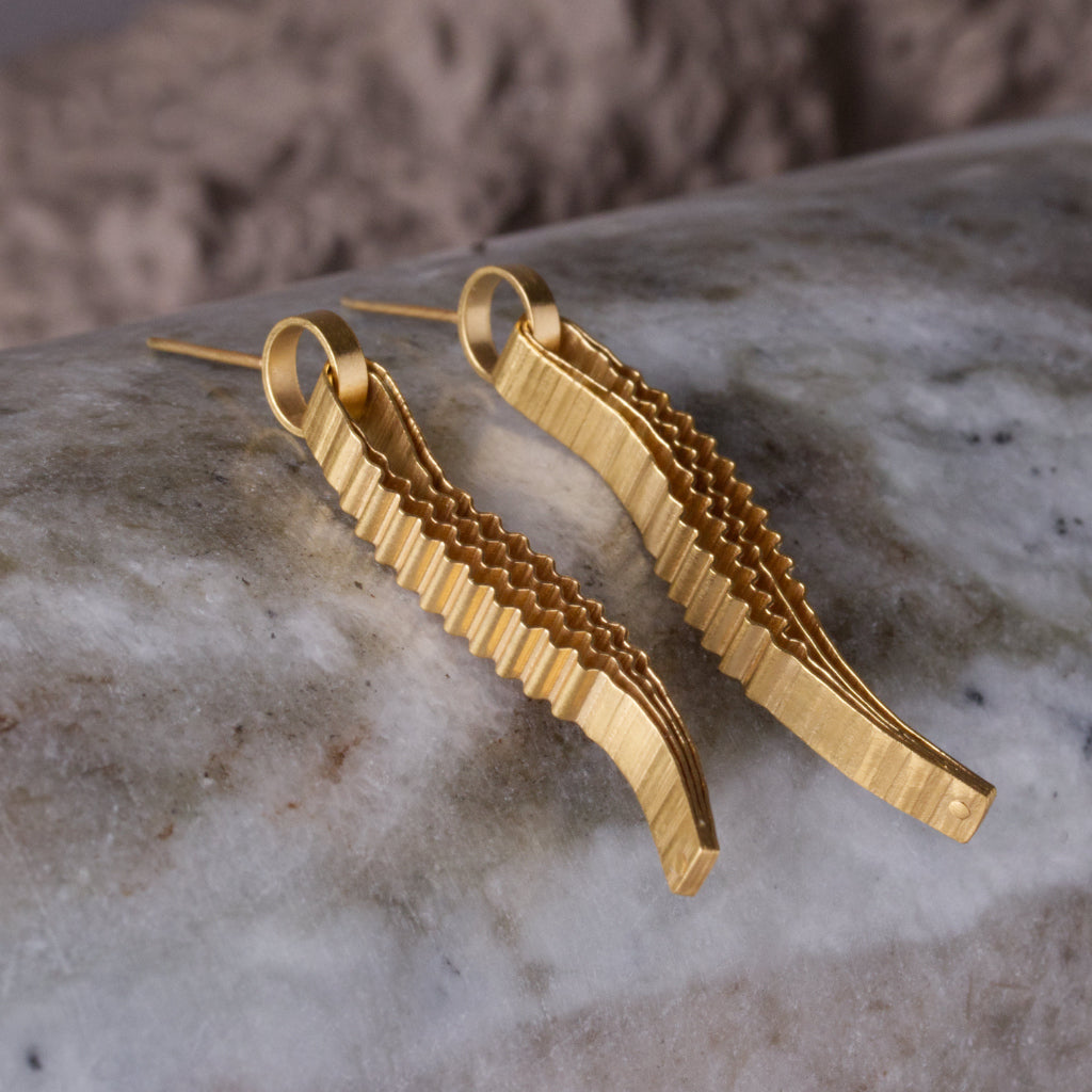 Gold on sale bangles earrings